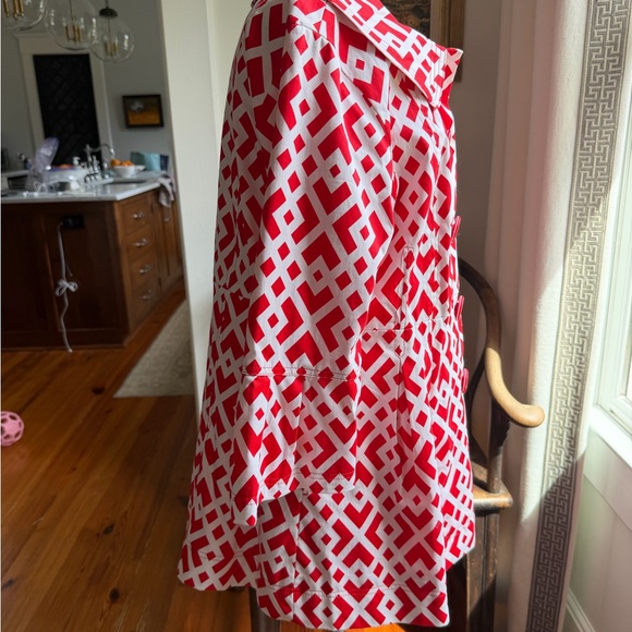 Eden Court Red Geometric Jacket - Picture 4 of 9